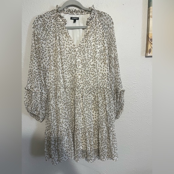 2 for $30 Express Long Sleeve Dress - Picture 6 of 7